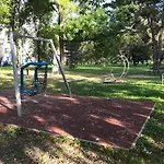Spacious In The Park דירה קושיצה