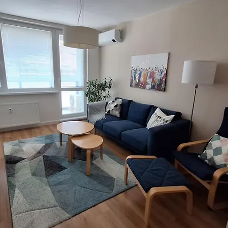 Apartment Spacious In The Park Kosice