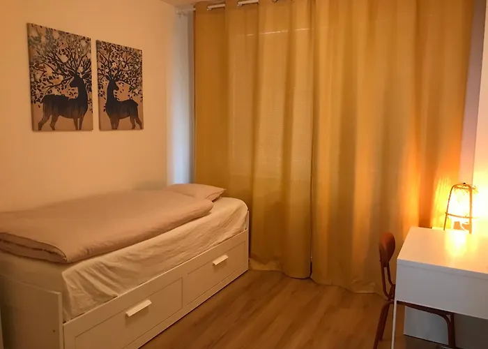 Spacious In The Park شقة كَشّا