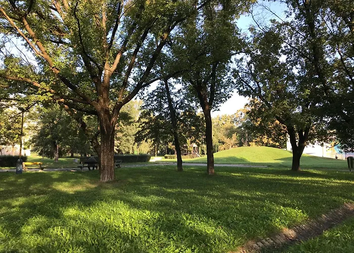 Spacious In The Park شقة *