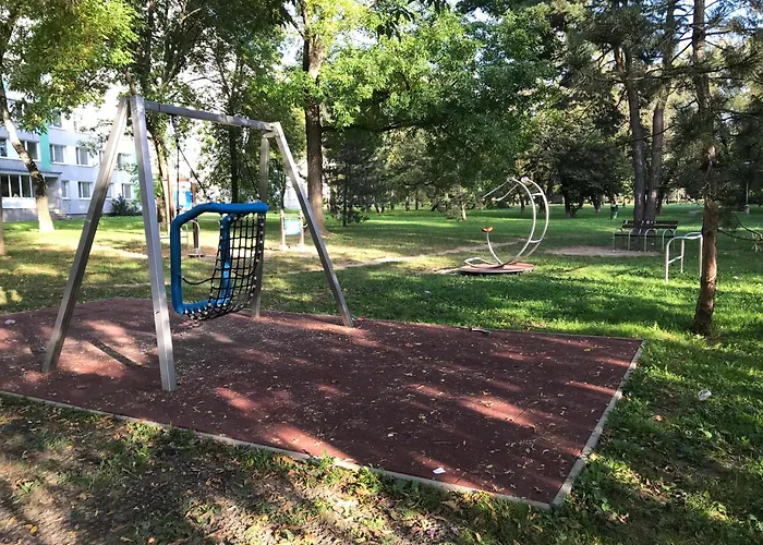 Spacious In The Park شقة كَشّا